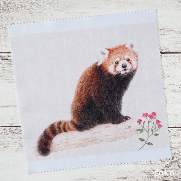 roko 樹上のレッサーパンダのメガネ拭き